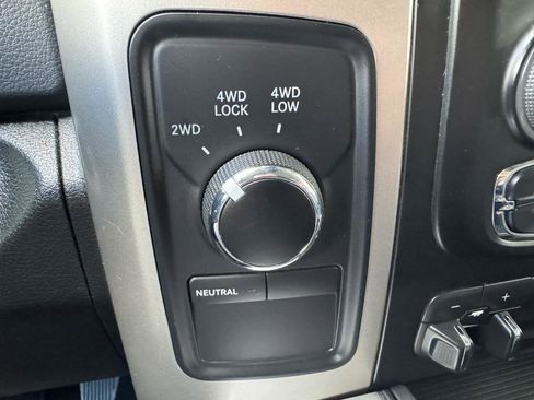 Used 2016 RAM 2500 Big Horn AWD/4WD image 15