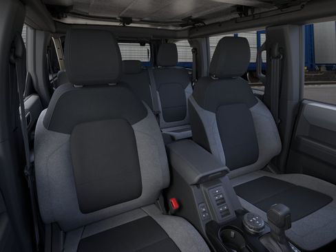 New 2026 Ford Bronco 4-Door AWD/4WD image 11