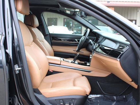 Used 2012 BMW ALPINA B7 image 20