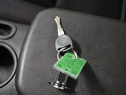 Used 2007 Pontiac G6 GT FWD image 25