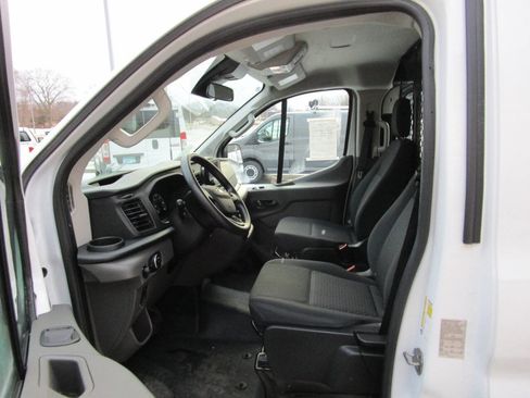 Used 2024 Ford Transit 250 Low Roof w/ Exterior Upgrade Package image 13