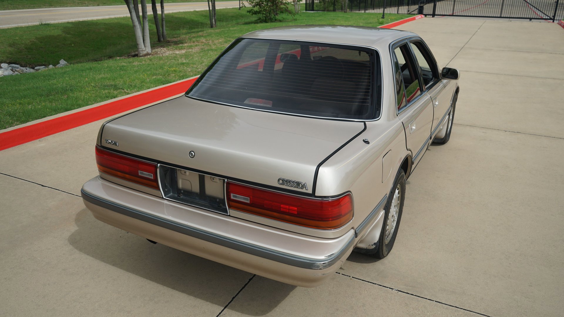 Used 1991 Toyota Cressida RWD image 14