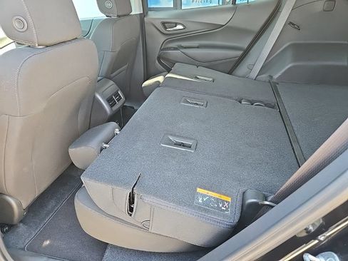 Used 2024 Chevrolet Equinox LT w/ Driver Convenience Package AWD/4WD image 84