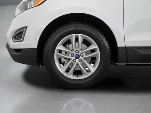 Used 2015 Ford Edge SEL w/ Equipment Group 201A FWD image 49