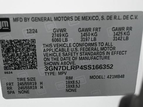 Used 2025 Chevrolet Equinox EV LT FWD image 5