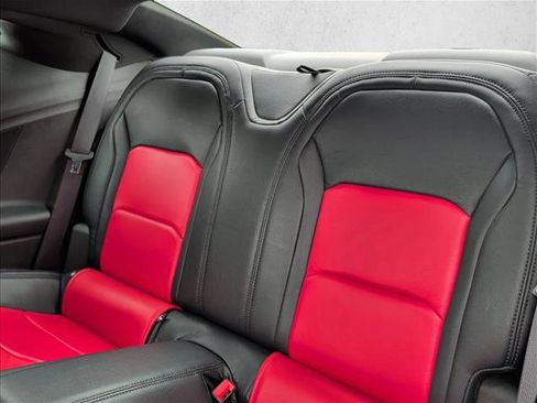 Used 2020 Chevrolet Camaro LT RWD image 18