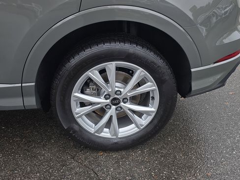 New 2025 Audi Q3 2.0T Premium image 33