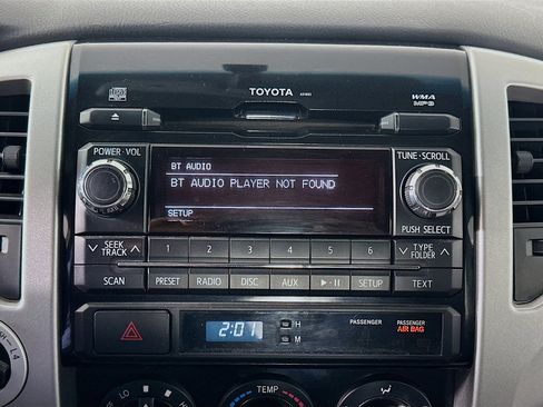 Used 2012 Toyota Tacoma 4x4 Double Cab w/ TRD Sport Pkg image 19