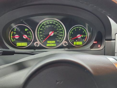 Used 2006 Chrysler Crossfire Convertible w/ Special Edition Group RWD image 25