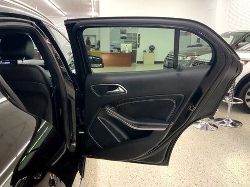 Used 2019 Mercedes-Benz GLA 250 GLA 250 4MATIC SUV image 31