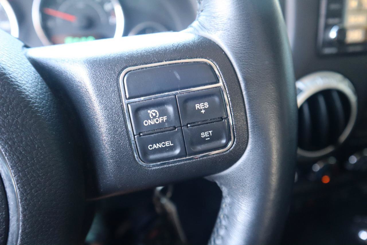 Used 2017 Jeep Wrangler Unlimited Rubicon w/ Cold Weather Group AWD/4WD image 69