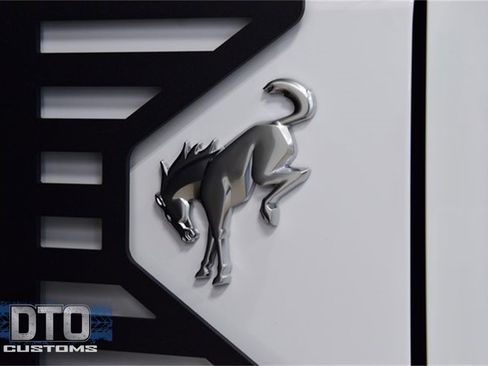 Used 2025 Ford Bronco Outer Banks image 19