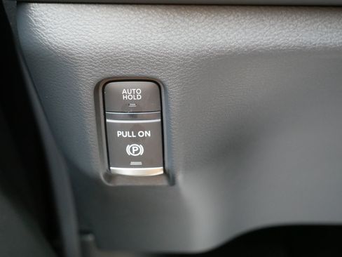 Certified 2025 Nissan Armada PRO-4X AWD/4WD image 26