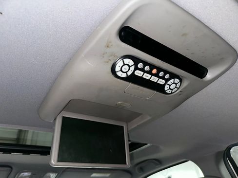 Used 2015 Honda Pilot Touring image 16