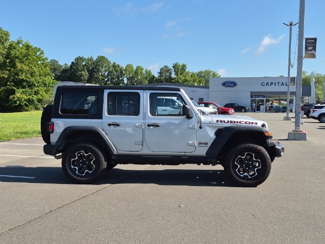 Used 2023 Jeep Wrangler Unlimited Rubicon AWD/4WD image 14