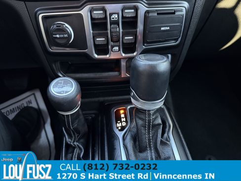 Used 2023 Jeep Wrangler Sahara w/ Cold Weather Group image 25