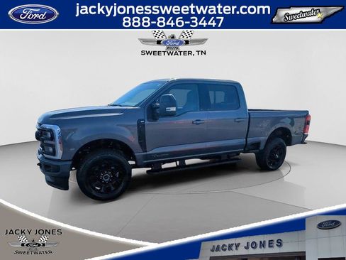 New 2026 Ford F250 XLT w/ XLT Premium Package image 4