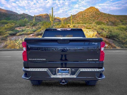 Used 2022 Chevrolet Silverado 1500 Custom RWD image 4