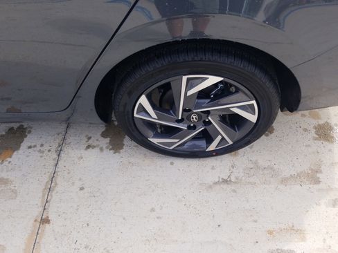 New 2026 Hyundai Elantra Limited w/ Cargo Package image 23