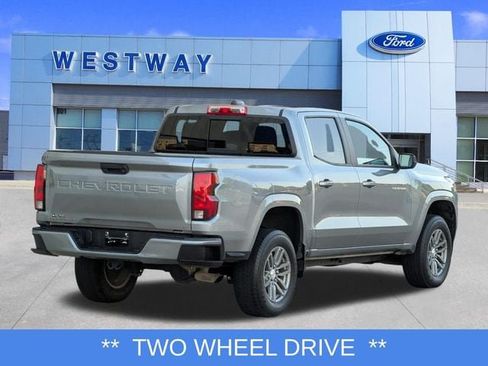 Used 2023 Chevrolet Colorado LT w/ LT Convenience Package RWD image 3