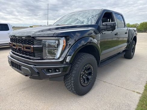 Used 2022 Ford F150 Raptor w/ Equipment Group 801A High AWD/4WD image 4