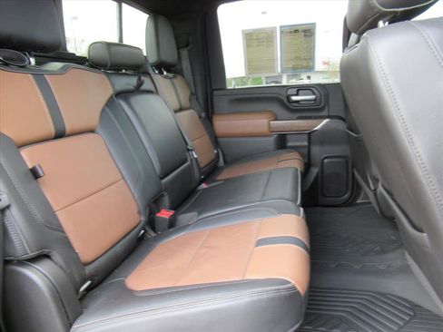 Used 2021 Chevrolet Silverado 3500 High Country w/ Z71 Off-Road Package image 31