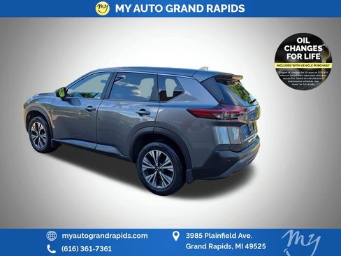 Used 2023 Nissan Rogue SV AWD/4WD image 5