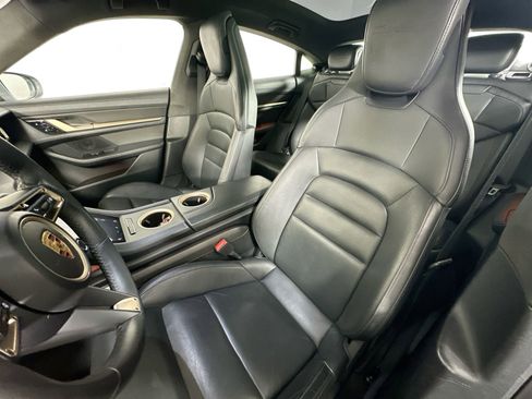 Certified 2020 Porsche Taycan Turbo S image 5