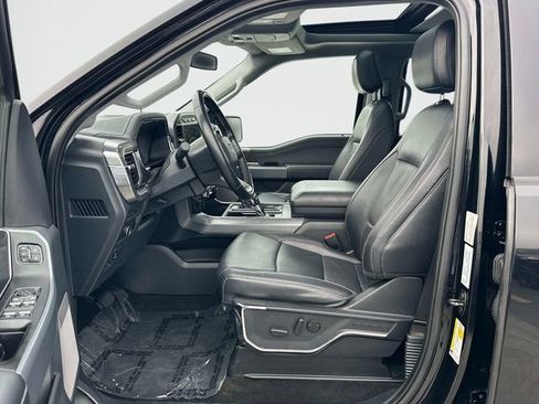 Used 2022 Ford F150 Lariat image 16