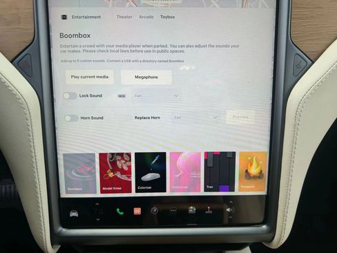Used 2020 Tesla Model X Long Range AWD/4WD image 30