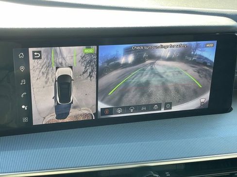 Certified 2025 Nissan Murano SL image 27