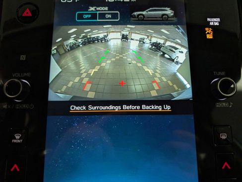 Used 2025 Subaru Outback Premium image 14