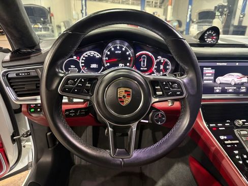 Used 2019 Porsche Panamera GTS AWD/4WD image 46