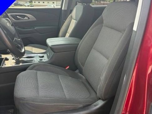 Used 2019 Chevrolet Traverse LT w/ LPO, Floor Liner Package AWD/4WD image 12