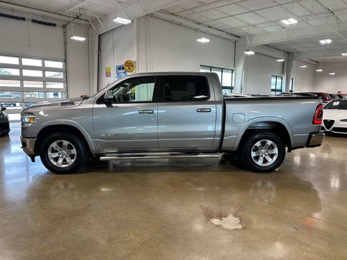 Used 2021 RAM 1500 Laramie AWD/4WD image 4