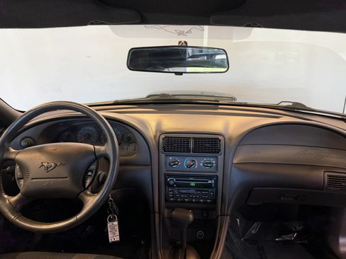 Used 2001 Ford Mustang GT RWD image 15
