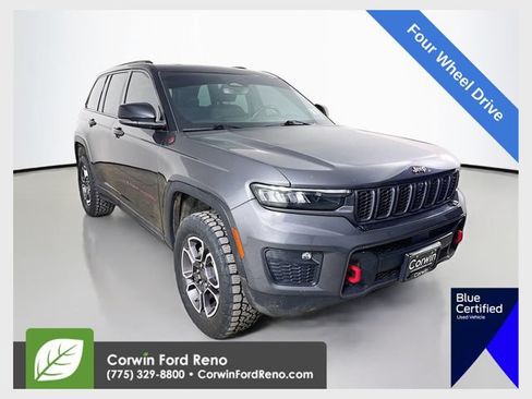 Used 2022 Jeep Grand Cherokee Trailhawk AWD/4WD image 1