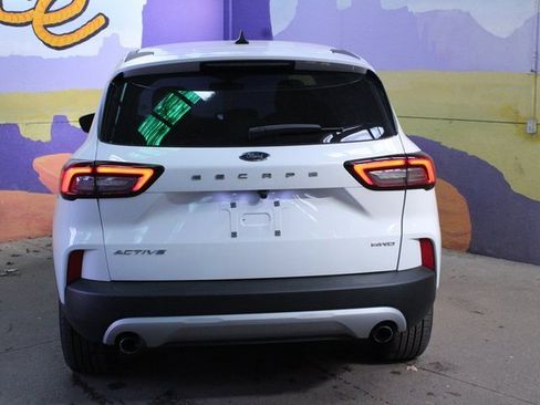 Used 2023 Ford Escape Active image 7