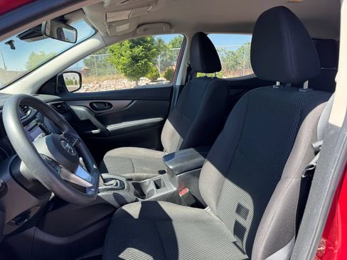 Used 2020 Nissan Rogue Sport S FWD image 7