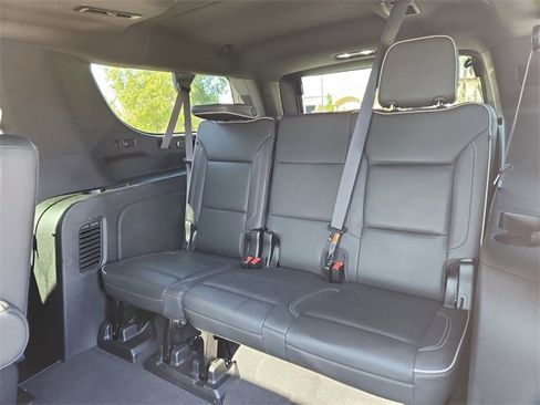 Certified 2023 GMC Yukon XL SLT image 10