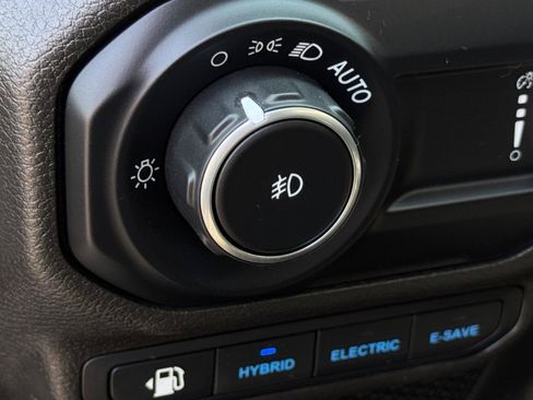 Used 2023 Jeep Wrangler Unlimited w/ Cold Weather Group AWD/4WD image 13