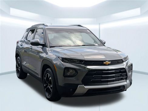 Used 2023 Chevrolet TrailBlazer LT FWD image 8