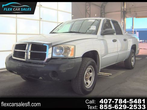 Used 2007 Dodge Dakota ST image 1