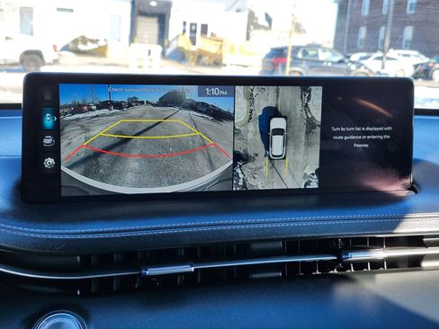 Used 2025 Genesis GV70 3.5T Sport w/ Sport Advanced Package image 22