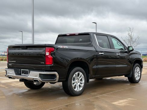 Used 2024 Chevrolet Silverado 1500 LTZ image 7