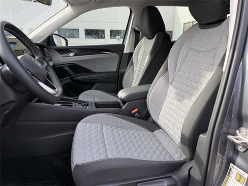 Used 2025 Volkswagen Tiguan S image 21