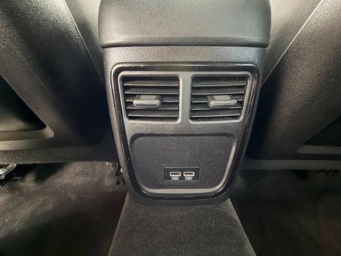 Certified 2016 Dodge Charger SXT w/ Blacktop Package RWD image 33
