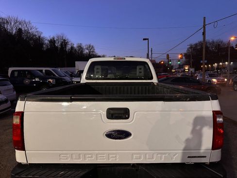 Used 2016 Ford F250 XL w/ XL Appearance Package image 5