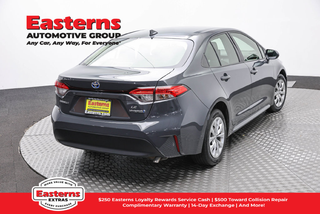 Used 2023 Toyota Corolla LE FWD image 6