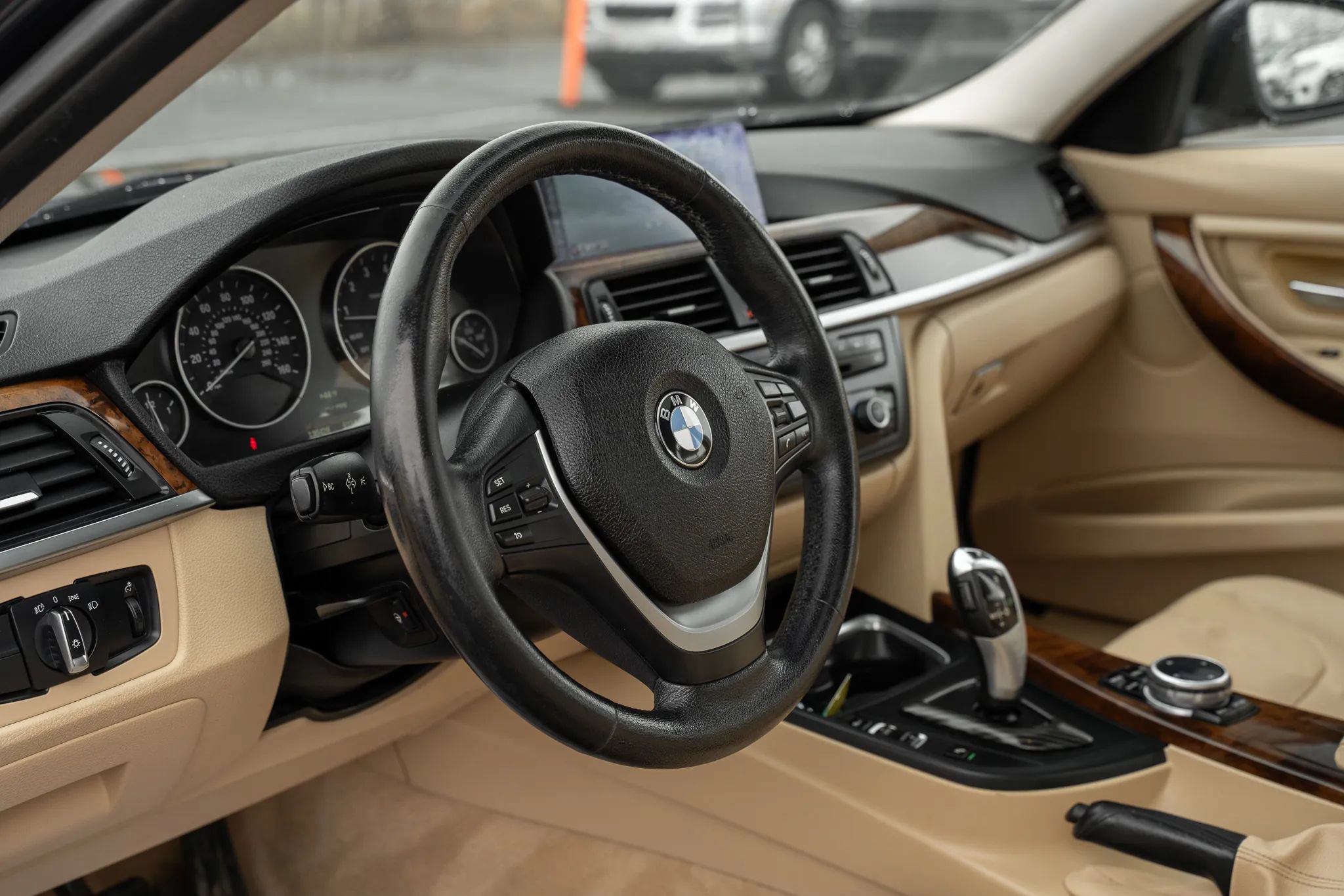 Used 2015 BMW 328i xDrive Sedan AWD/4WD image 15